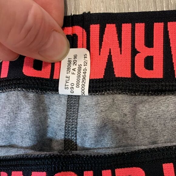 NWOT Neon orange Under armor tank top & capris - Picture 10 of 15